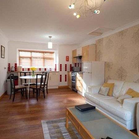 Surlingham Lodge Garden Cottage In Rspb Village Near NWI Esterno foto