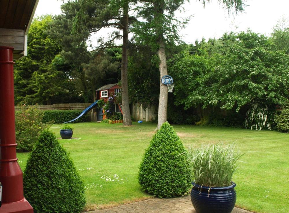 Surlingham Lodge Garden Cottage In Rspb Village Near NWI Esterno foto
