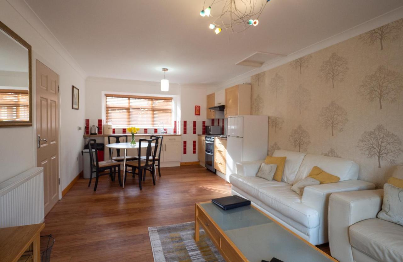Surlingham Lodge Garden Cottage In Rspb Village Near NWI Esterno foto